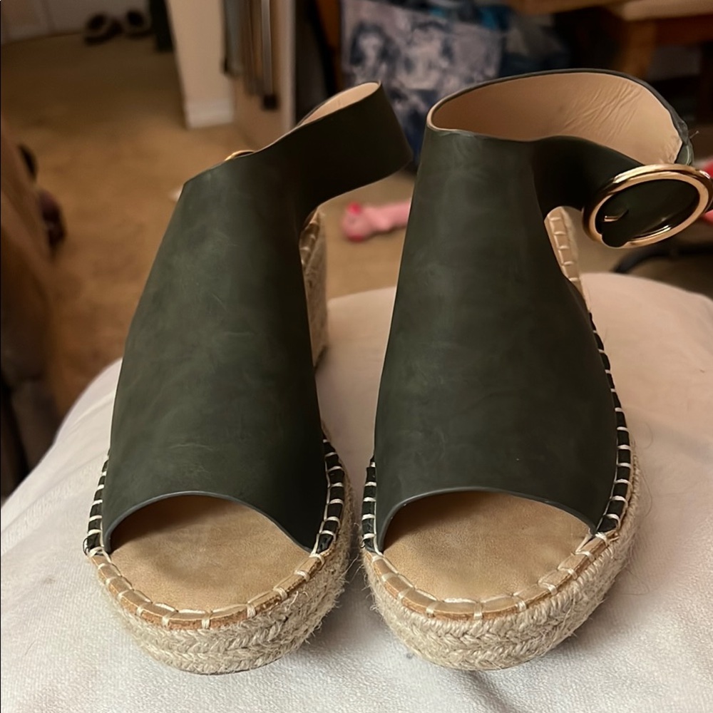 Catherine Malandrino Black Espadrille Shoes Slip-On Style gray in color new wot